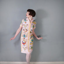 Load image into Gallery viewer, 60s PINK "SERBIN" MURIEL RYAN NOVELTY BIRD PRINT SHIFT DRESS - S