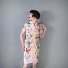 Load image into Gallery viewer, 60s PINK "SERBIN" MURIEL RYAN NOVELTY BIRD PRINT SHIFT DRESS - S