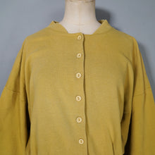 Load image into Gallery viewer, 80s OVERSIZED MUSTARD YELLOW RIB TEXTURE COTTON CARDIGAN - M-L