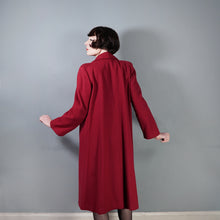 Load image into Gallery viewer, 40s CHERRY RED SWING OVER COAT WITH HUGE COLLAR AND REMOVABLE &quot;MAGIC LINING&quot; -M-L
