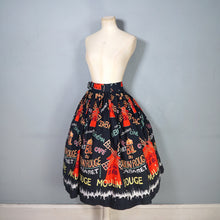 Load image into Gallery viewer, 50s BLACK AND RED MOULAIN ROUGE PARIS NOVELTY PRINT FULL SKIRT WITH BELT - 26"