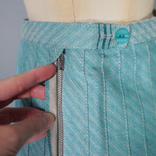 Load image into Gallery viewer, 80s AQUA GREEN AND STONE COLOURED REVERSIBLE PLEATED SKIRT - S