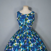 Load image into Gallery viewer, 50s DARK BLUE PAINTERLY FLORAL ROSE PRINT COTTON DAY DRESS - S