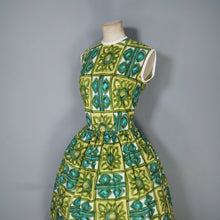 Load image into Gallery viewer, 60s BRIGHT GREEN PAINTERLY FLORAL COTTON DAY DRESS - S