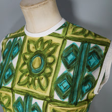 Load image into Gallery viewer, 60s BRIGHT GREEN PAINTERLY FLORAL COTTON DAY DRESS - S