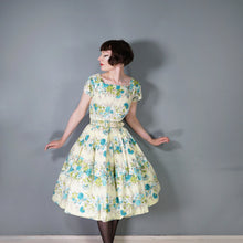Load image into Gallery viewer, 50s PALE YELLOW AND GREEN FLORAL PRINT FULL SKIRTED COTTON DRESS WITH BELT - S