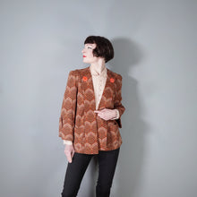 Load image into Gallery viewer, 70s BUS STOP ART DECO STYLE LEAF PATTERN OPEN SWING COAT JACKET - M