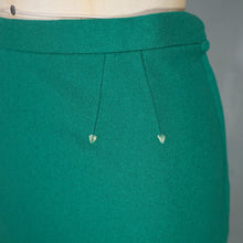 Load image into Gallery viewer, 50s 60s MAURICE BENSON KELLY GREEN FITTED WOOL SKIRT - 25"