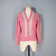 Load image into Gallery viewer, 50s / 60s BERMAN&#39;S FINEST SHETLAND WOOL PINK FAIRISLE CARDIGAN - M
