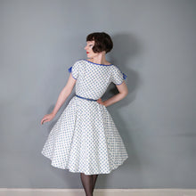 Load image into Gallery viewer, 60s BLUE WHITE ROSEBUD FLORAL AND POLKA DOT PRINT COTTON DAY DRESS - XS / petite fit