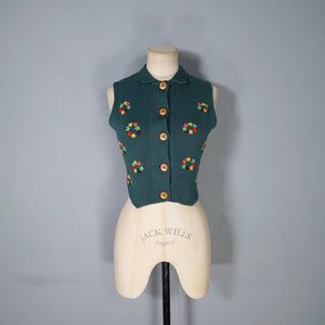 40s PURE WOOL FINE KNIT SLEEVELESS CARDIGAN / WAISTCOAT TANK WITH FLORAL EMBROIDERY - S-M