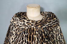 Load image into Gallery viewer, 60s LIGHT VELVET LEOPARD FAUX FUR SWING COAT WITH COWL COLLAR - S-M