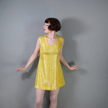 Load image into Gallery viewer, 60s SHIMMERY METALLIC SILVER AND YELLOW EMPIRE BUST DRESS - S-M