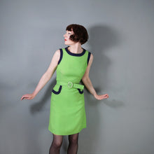 Load image into Gallery viewer, 60s MOD LIME GREEN AND NAVY COLOURBLOCK SHIFT DRESS WITH BELT - XS-S