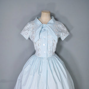 50s 60s PASTEL BLUE BRODERIE ANGLAISE COTTON DAY DRESS - S-M