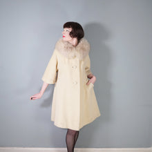 Load image into Gallery viewer, 60S LILLI ANN CREAM FUZZY MOHAIR WOOL SWING COAT WITH HUGE FUR COLLAR - M
