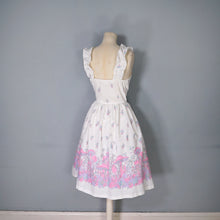 Load image into Gallery viewer, 70s WHITE AND PASTEL PINK MUSHROOM BORDER PRINT STRAPPY DAY DRESS - S