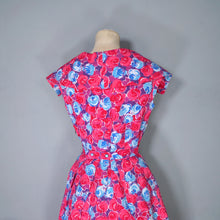 Load image into Gallery viewer, 60s BRIGHT PINK FLORAL DRESS WITH REMOVABLE COLLAR - XS-S