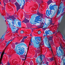 Load image into Gallery viewer, 60s BRIGHT PINK FLORAL DRESS WITH REMOVABLE COLLAR - XS-S