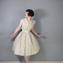 Load image into Gallery viewer, 50s "ARNISONS" YELLOW SMALL STEMMED ROSE PRINT WRAP DRESS WITH SASH BELT - S