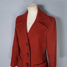 Load image into Gallery viewer, 60s ITALIAN MADE DARK RUSSET RED FITTED WOOL JACKET WITH BIG LAPEL - S-M