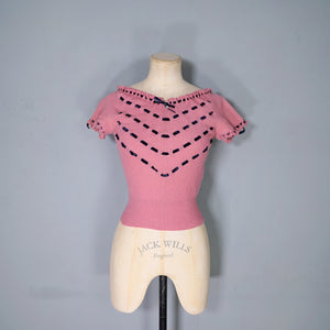 50s HANDKNITTED DUSKY PINK JUMPER WITH VELVET RIBBONS - XS