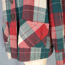 Load image into Gallery viewer, 50s HAROLDS SPORTSWEAR RED GREEN AND CREAM PLAID 49ER WOOL JACKET - M-L
