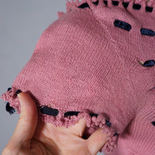 Load image into Gallery viewer, 50s HANDKNITTED DUSKY PINK JUMPER WITH VELVET RIBBONS - XS
