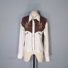 Load image into Gallery viewer, 80s WESTERN SHIRT WITH GOLD DANCING COUPLE EMBROIDERY - M