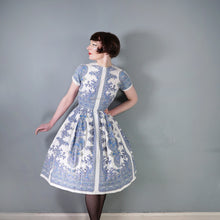 Load image into Gallery viewer, 50s 60s BLUE AND WHITE PAISLEY PRINT FULL SKIRTED COTTON DAY DRESS - XS