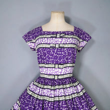 Load image into Gallery viewer, 50s VICTOR JOSSELYN PURPLE PRINT FULL SKIRTED COTTON DAY DRESS - S
