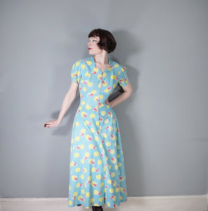 40s TURQUOISE AND YELLOW PRINT ZIP FRONT COTTON HOUSE GOWN / DRESS - S