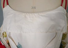 Load image into Gallery viewer, 50s JONATHAN LOGAN COLOURFUL FLORAL BORDER PRINT FULL SKIRED DRESS - M