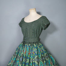 Load image into Gallery viewer, 50s VICTOR JOSSELYN BOLD GREEN PAISLEY PRINT FULL SKIRTED DRESS - S