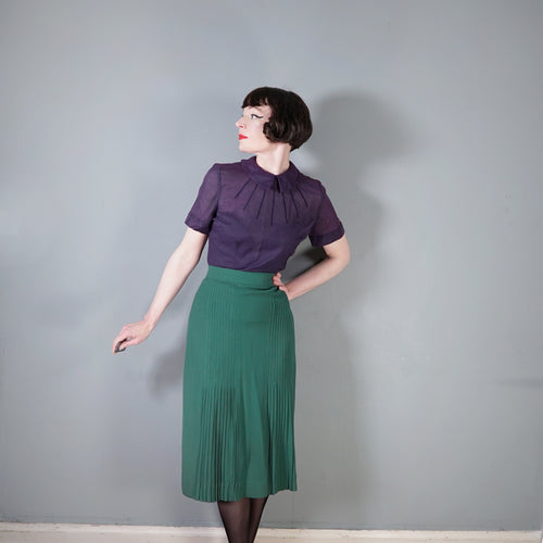 50s AUBERGINE COLOURED SEMI SHEER SHORT SLEEVE BLOUSE TOP - M