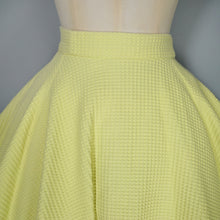 Load image into Gallery viewer, 50s THICK YELLOW WAFFLE COTTON FULL CIRCLE SKIRT - 26"