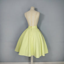 Load image into Gallery viewer, 50s THICK YELLOW WAFFLE COTTON FULL CIRCLE SKIRT - 26"