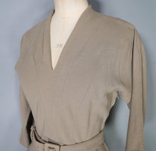 Load image into Gallery viewer, 40s 50s OLIVE COLOURED WOOL CREPE FULL SKIRTED DRESS WITH CINCH BELT - XS