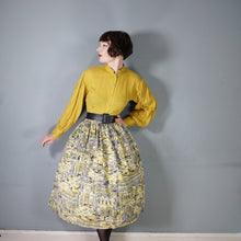 Load image into Gallery viewer, HANDMADE 50s YELLOW VENETIAN / VENICE GONDOLIER PRINT FULL SKIRT - 30&quot;