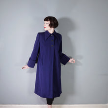 Load image into Gallery viewer, 40s BLUE WOOL SWING OVERCOAT WITH DAGGER COLLAR - M-L