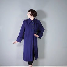 Load image into Gallery viewer, 40s BLUE WOOL SWING OVERCOAT WITH DAGGER COLLAR - M-L