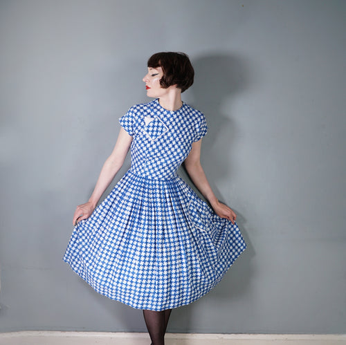 50s BLUE HOUNDTOOTH PEGGY PAGE FULL SKIRTED DRESS WITH POCKETS - S