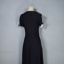 Load image into Gallery viewer, 70s UNLABELED BUS STOP BLACK AND WHITE CREPE MAXI DRESS - XS