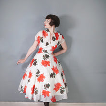 Load image into Gallery viewer, 50s SILKY NYLON WHITE AND RED ROSE FLORAL PRINT SALLY SLADE PARTY DRESS - M
