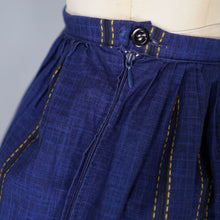 Load image into Gallery viewer, 60s DARK BLUE DAISY AND TROMP L&#39;OEIL BUCKLE PRINT FULL COTTON SKIRT - 25&quot;