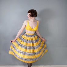 Load image into Gallery viewer, 50s "FASHION SPORT" LIGHT ORANGE PRINTED FULL COTTON SKIRT - 25"