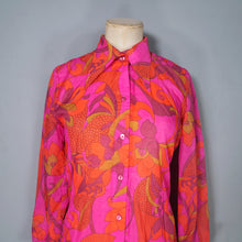 Load image into Gallery viewer, 60s 70s PSYCHEDELIC FLORAL PRINT BRIGHT ORANGE AND PINK SHIRT / BLOUSE - XS-S