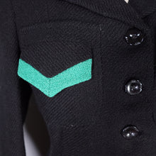 Load image into Gallery viewer, 40s BLACK WOOL JACKET WITH GREEN COLLAR AND POCKET TRIM - S