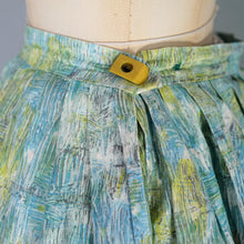 Load image into Gallery viewer, HANDMADE 50s GREEN TREE / WOODLEAND BORDER PRINT NOVELTY SKIRT - 29&quot;
