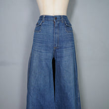 Load image into Gallery viewer, 70s ORIGINAL HIGH WAISTED FLARED DENIM BLUE JEANS WITH PATCH POCKETS - S